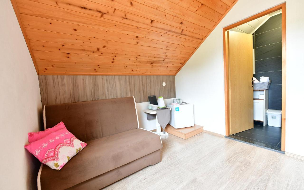 Rooms Toni Seliste Dreznicko Eksteriør billede